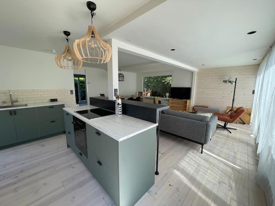 Modern Beach House For 12 Pers! With Jacuzzi Julianadorp Bagian luar foto